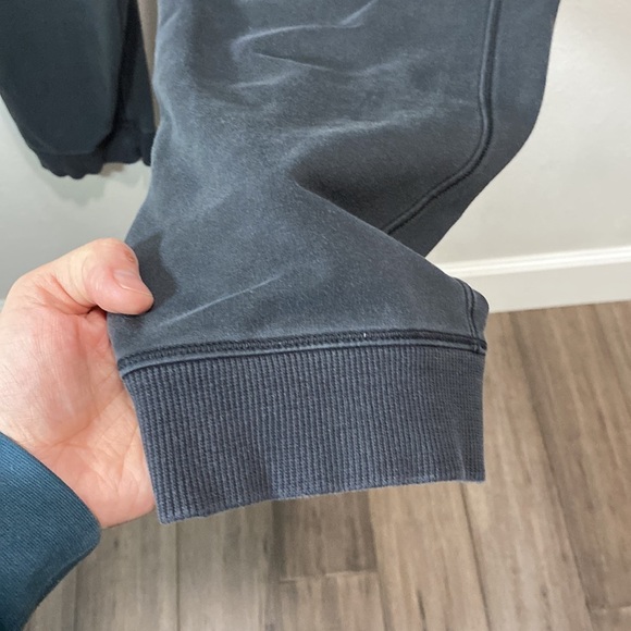 Lululemon men's jogger pants black - Picture 7 of 15